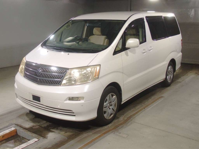 TOYOTA ALPHARD — фото