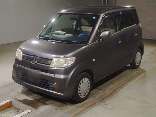 HONDA ZEST — фото