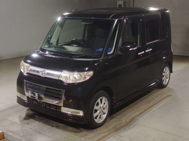 DAIHATSU TANTO — фото
