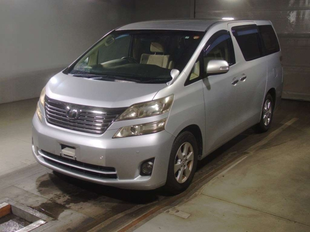 TOYOTA VELLFIRE — фото