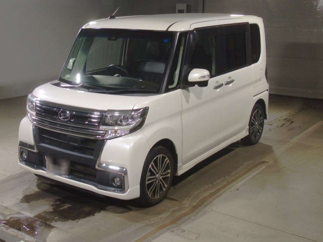 DAIHATSU TANTO — фото