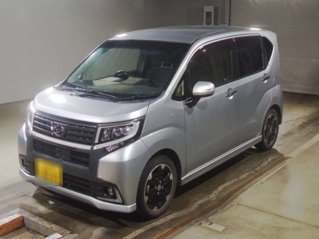DAIHATSU MOVE — фото