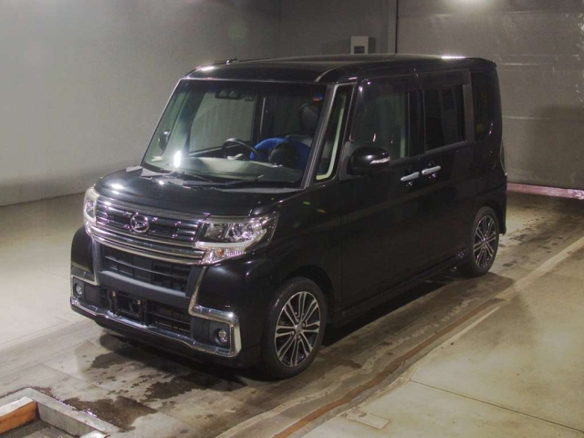 DAIHATSU TANTO — фото