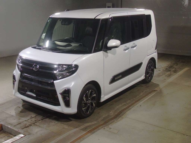 DAIHATSU TANTO — фото