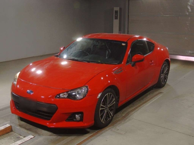 SUBARU BRZ — фото