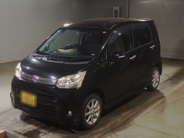 DAIHATSU MOVE — фото