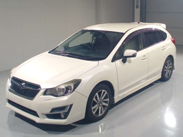 SUBARU IMPREZA — фото