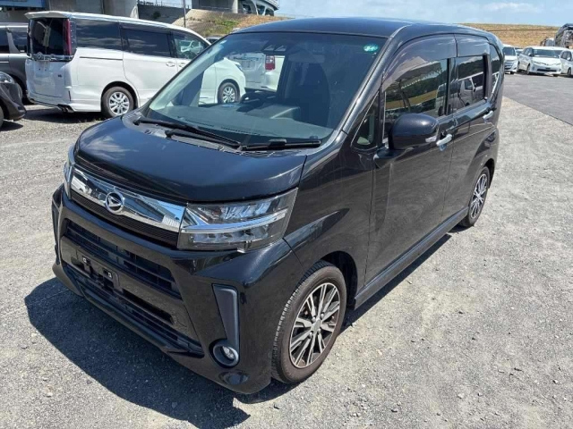 DAIHATSU MOVE — фото