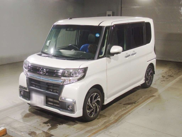 DAIHATSU TANTO — фото