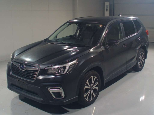 SUBARU FORESTER — фото
