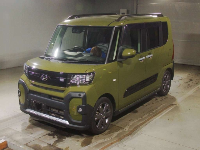 DAIHATSU TANTO — фото