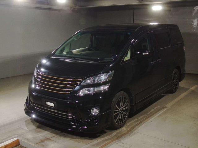 TOYOTA VELLFIRE — фото