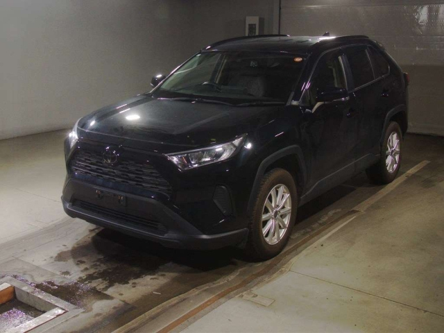 TOYOTA RAV4 — фото