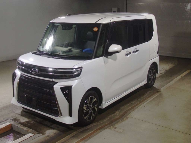 DAIHATSU TANTO — фото
