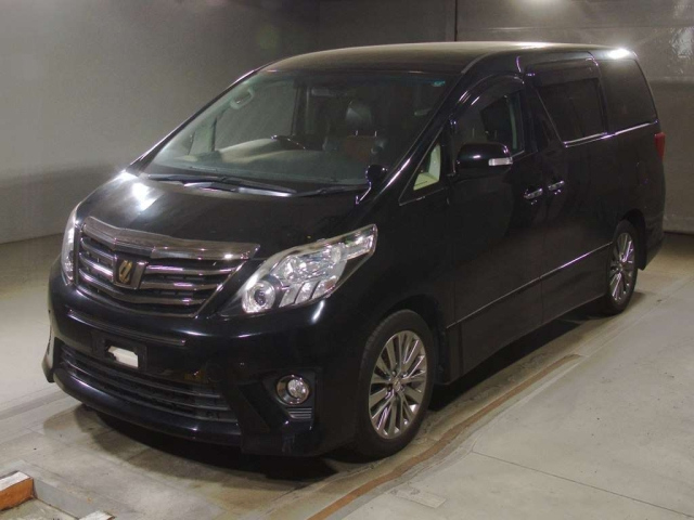 TOYOTA ALPHARD — фото