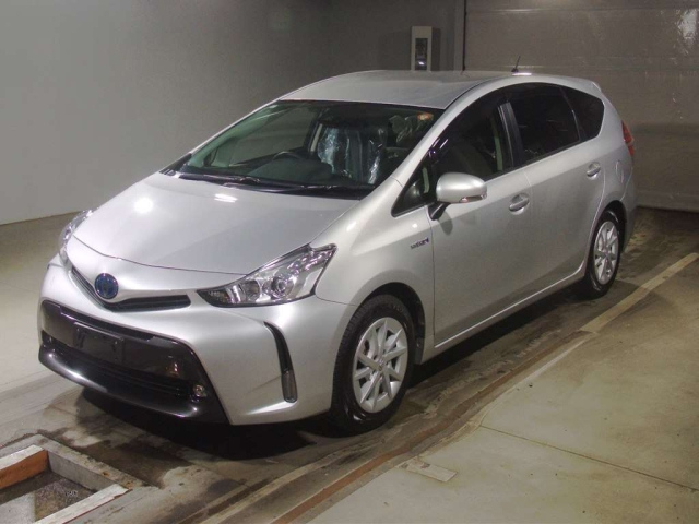 TOYOTA PRIUS — фото
