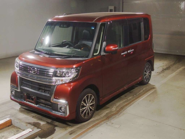 DAIHATSU TANTO — фото