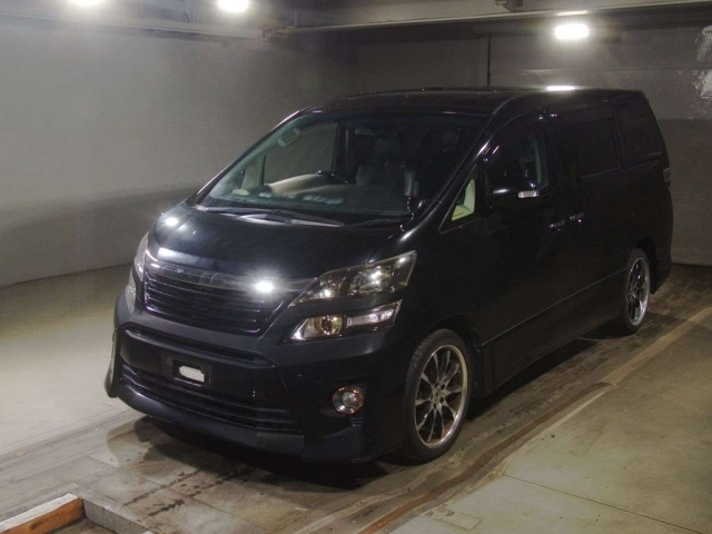 TOYOTA VELLFIRE — фото
