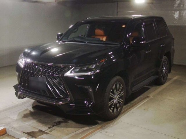 LEXUS LX — фото