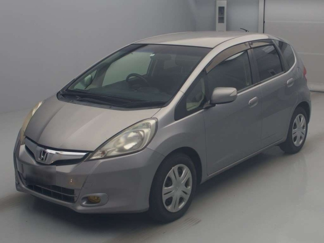 HONDA FIT — фото