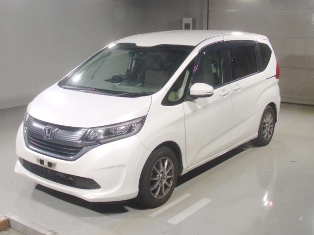 HONDA FREED — фото