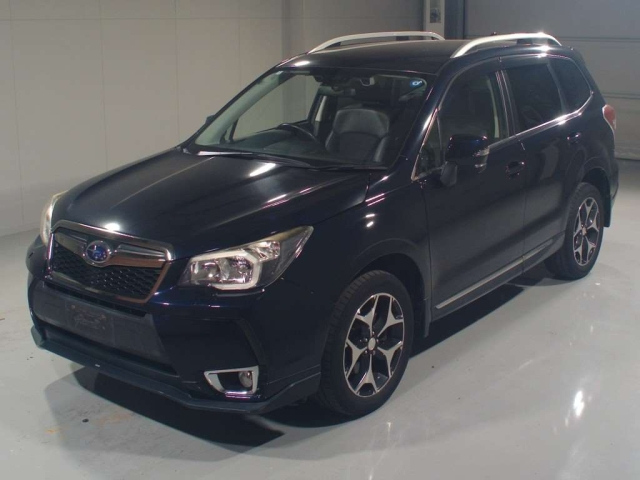 SUBARU FORESTER — фото