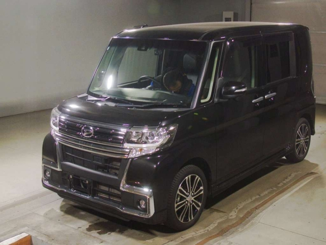 DAIHATSU TANTO — фото