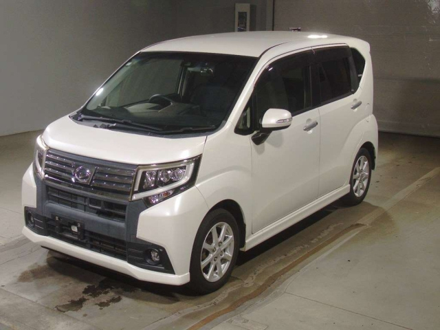 DAIHATSU MOVE — фото