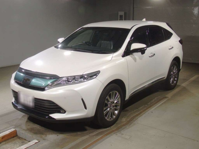 TOYOTA HARRIER — фото