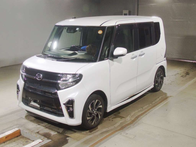 DAIHATSU TANTO — фото