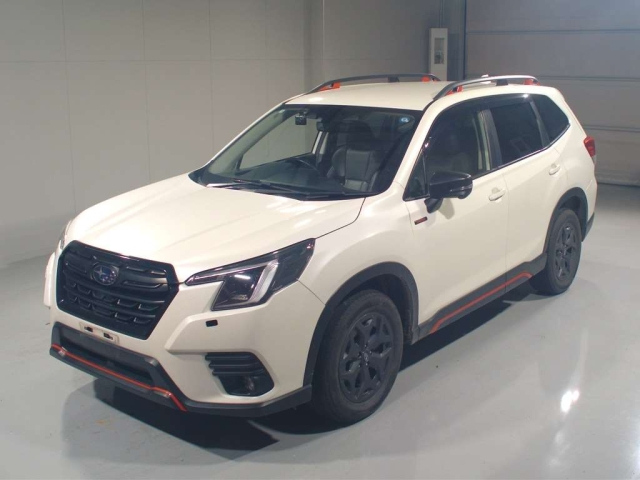 SUBARU FORESTER — фото