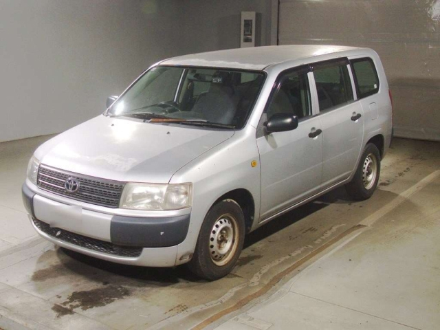 TOYOTA PROBOX — фото