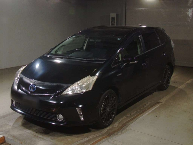 TOYOTA PRIUS — фото
