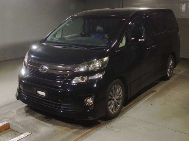 TOYOTA VELLFIRE — фото
