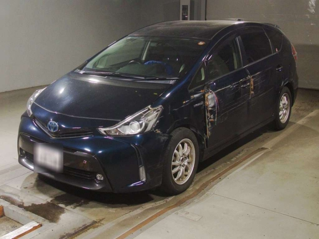 TOYOTA PRIUS — фото