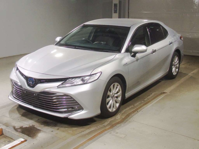 TOYOTA CAMRY — фото