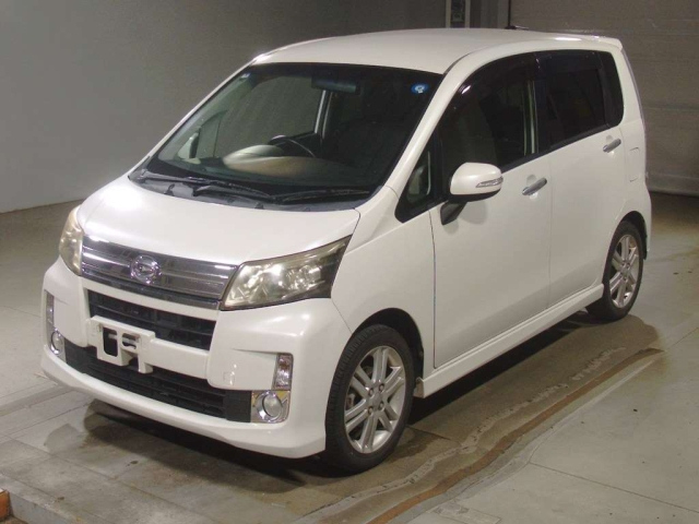 DAIHATSU MOVE — фото