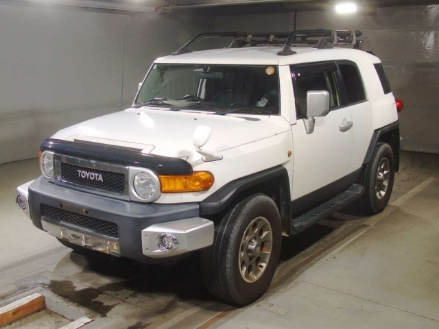 TOYOTA FJ — фото
