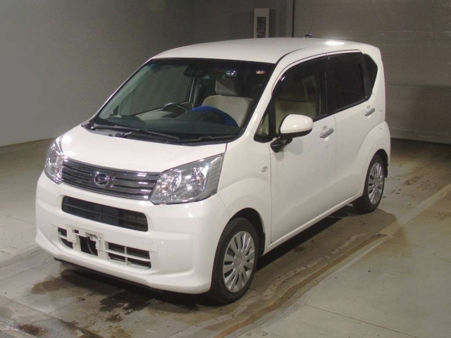 DAIHATSU MOVE — фото