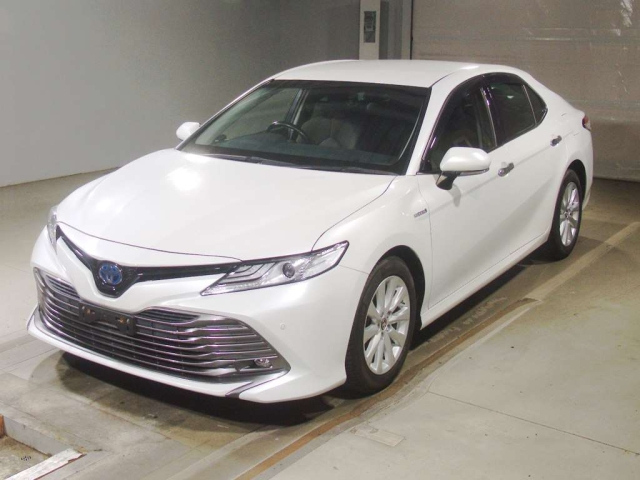 TOYOTA CAMRY — фото