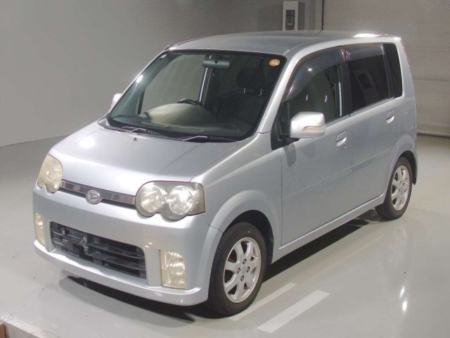 DAIHATSU MOVE — фото