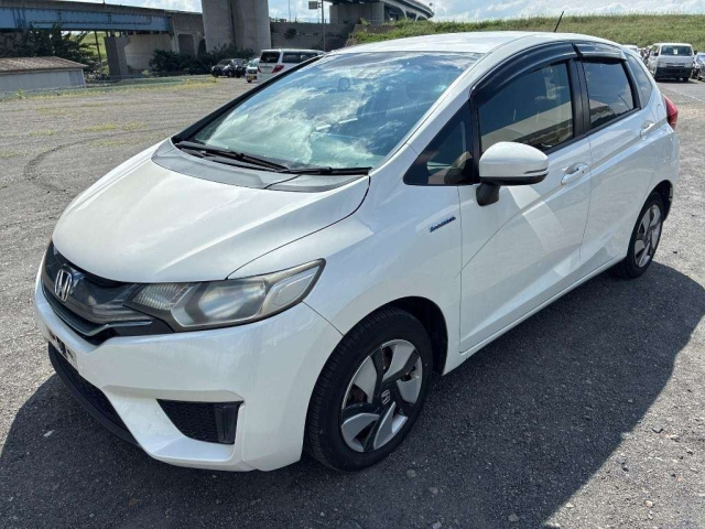 HONDA FIT — фото