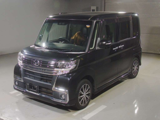 DAIHATSU TANTO — фото