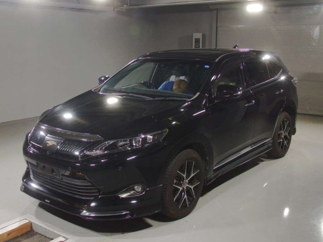 TOYOTA HARRIER — фото