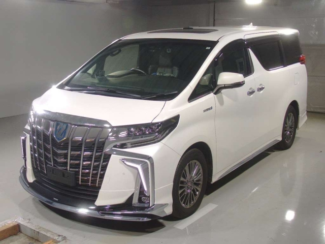 TOYOTA ALPHARD — фото