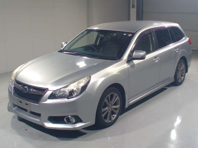 SUBARU LEGACY — фото