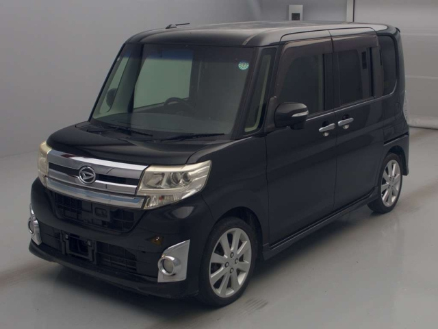 DAIHATSU TANTO — фото