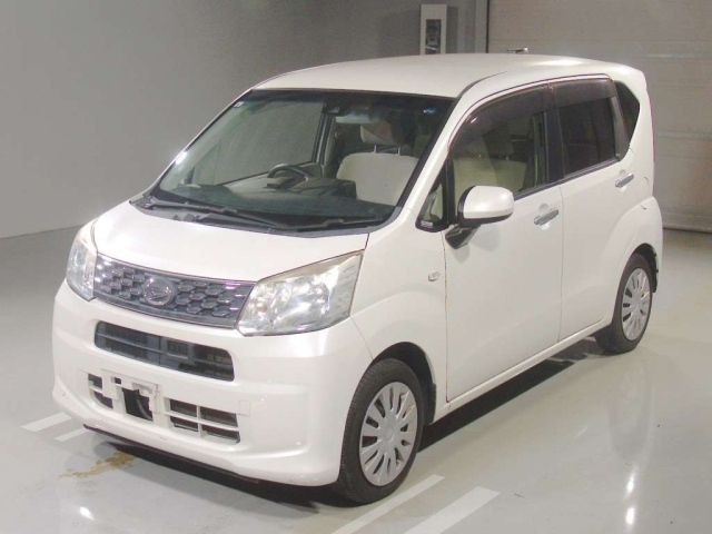 DAIHATSU MOVE — фото