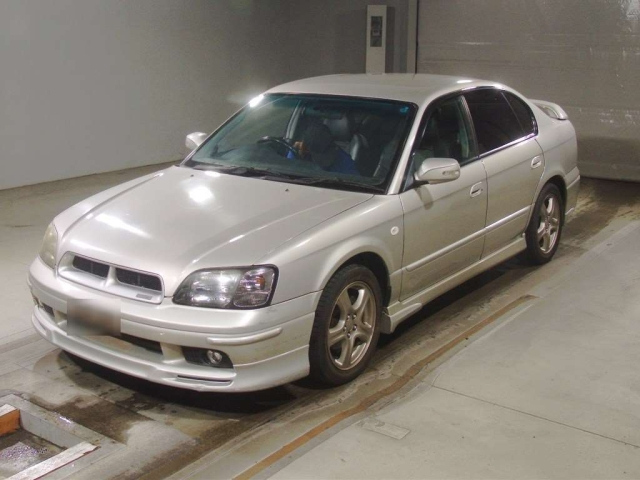 SUBARU LEGACY — фото