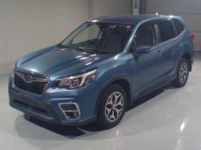 SUBARU FORESTER — фото